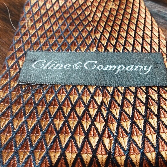 Cline and Company Gold, Copper, Black Cross Hatching Silk Tie - Picture 3 of 4
